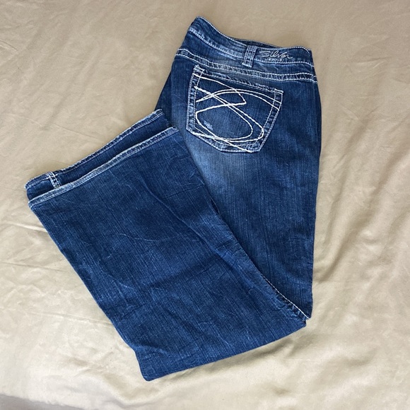 Silver Jeans Frances flare - Picture 2 of 3